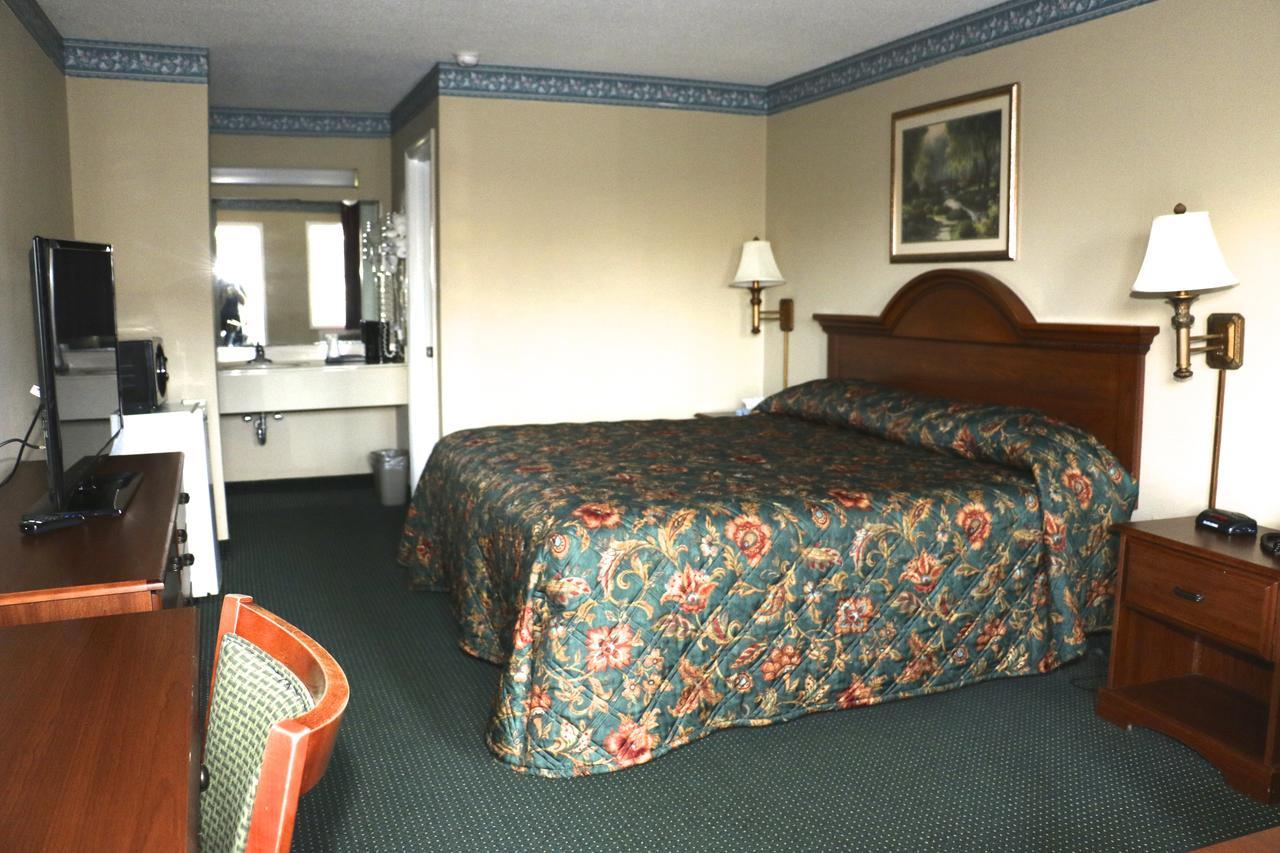 Southern Lodge Orangeburg Buitenkant foto