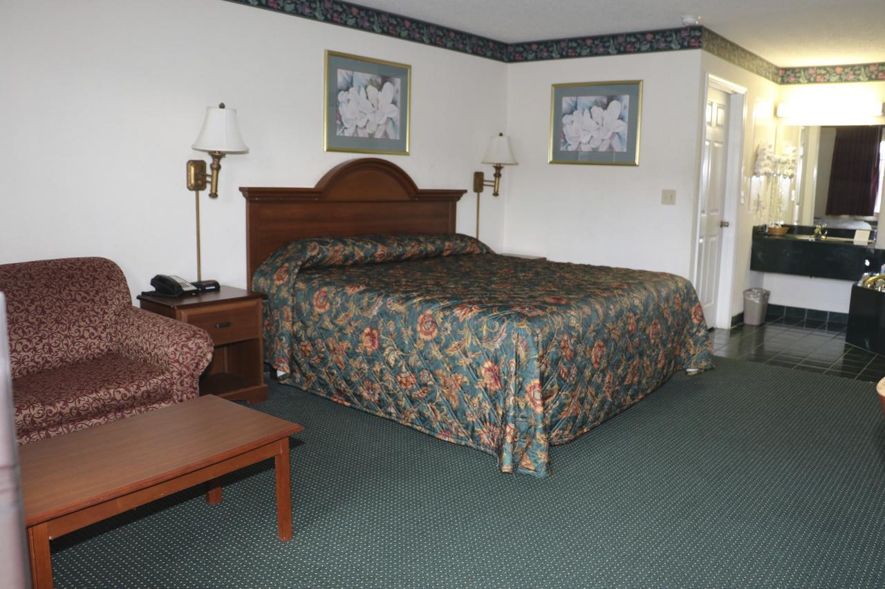 Southern Lodge Orangeburg Buitenkant foto