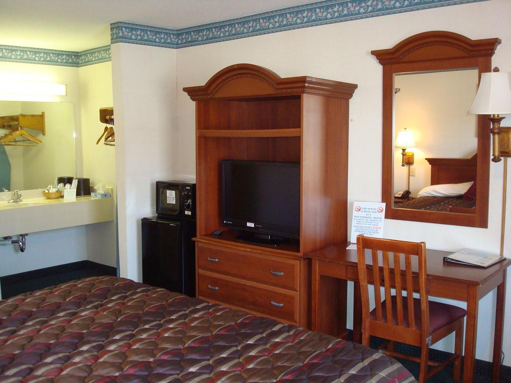 Southern Lodge Orangeburg Buitenkant foto