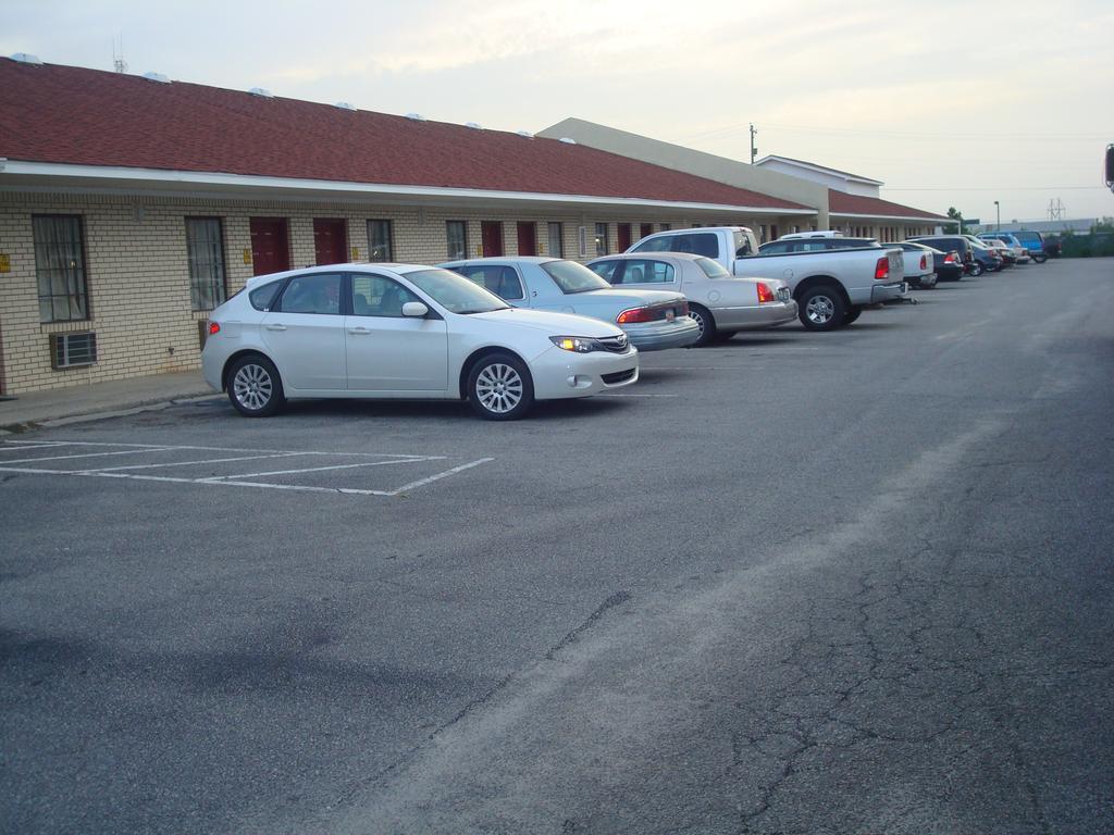 Southern Lodge Orangeburg Buitenkant foto